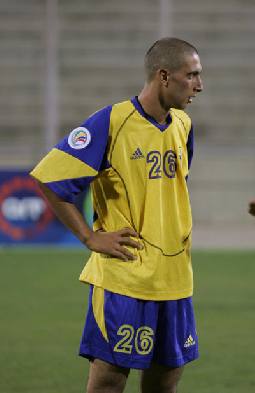 عملية للحسنات في النمسا والبدارنة يعيد ملابسه احتجاجا