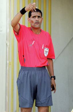 سمارة يكشف كواليس بيع السلمان وطقوس للجوهري في "مصر والجزائر"