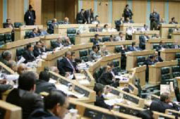 مشروع «إصلاح الانتخابات» : البكالوريوس شرط للترشح الى «النواب»