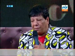 حتى الكلاب لم تسلم من شعبولا..في لقاء مع ديانا كرزون