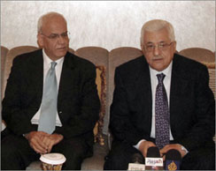 أبو مازن يرشح عريقات لرئاسة السلطة..وفتحاويون حالمون بخلافة عباس يتمردون