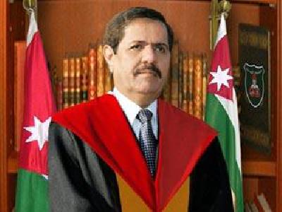 نائب رئيس الجامعة الأردنية يطرد الحرس الجامعي من سكنهم الداخلي