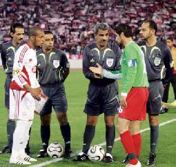 المصري فهيم يدير لقاء القطبين وملعب المباراة يرفض استقبال التدريبات