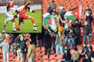 كسر في ضلع حسونة وأنف الذيب ينزف في الصين