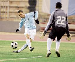 "الكنافة" تغزو تمارين الوحدات  وأبو عابد مرشح لخلافة خانكان