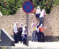 توصية بفرض عقوبات مادية ومعنوية على أولياء أمور المتسربين من المدارس