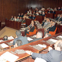 بدعم أمريكي تغيير المناهج الدراسية في الجامعات قربيا