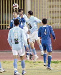 السرية والتدريبات الجدية تسبق قمتي الوحدات والفيصلي أمام شباب الأردن والرمثا