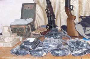 مدمنا مخدرات وضعا طفلهما الرضيع في ثلاجة مع جرعة هيروين