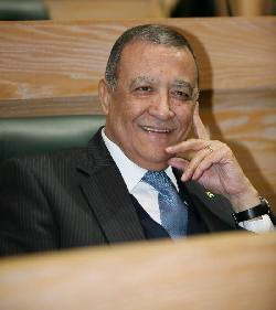 العين مروان دودين يؤكد على أخطاء الحكومات في سحب جنسية الأردنيين