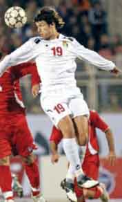 غياب رباعي الوحدات عن بني ياس وبشار وحاتم يعودان و10 آلاف لأنس