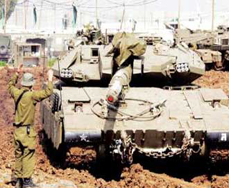 نذر حرب شاملة في المنطقة.. "إسرائيل" توزع كمامات واقية على مواطنيها