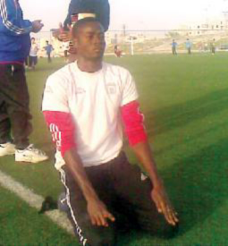 المحترف العاجي كوبي يشهر إسلامه في الأردن