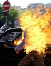 سبريه الثلج يشعل النيران بعريس ليلة الحناء في اربد