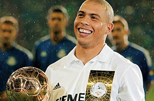 رونالدو يعتزل اللعب العام المقبل