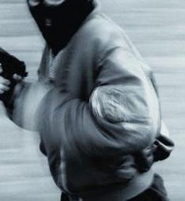 سرقة بنك في الجبيهة وإلقاء القبض على احد المشتبه بهما