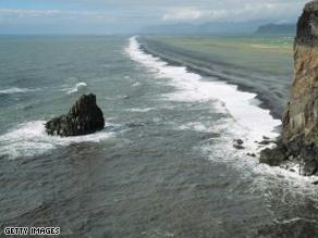 علماء: زلزال تشيلي أثّر على محور الأرض وقصّر الأيام