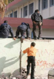 تربويون: غالبية برامج الوزارة المعالجة لتسرب الطلاب "حبر على ورق"