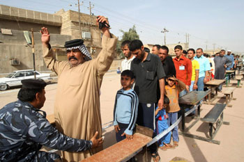 علاوي: الانتخابات العراقية شهدت خروقات وتزوير