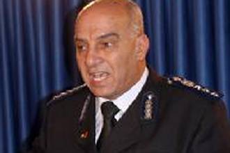 اتهامات متبادلة بين السلطة وحماس حول اعتقال إسرائيل قيادياً