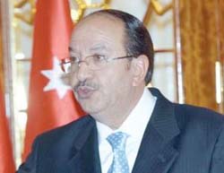 العموش يمهل أعضاء نقابة "أصحاب المطاعم" حتى الاثنين القادم