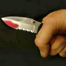 شاب يطعن والديه في الرابية ومصادر تشير لإصابته بحالة اكتئاب