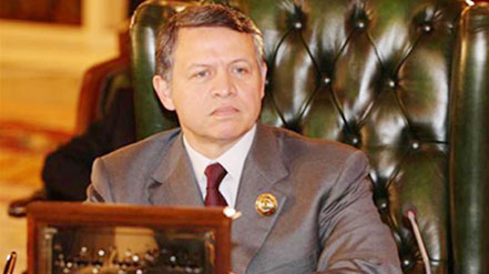 الملك يصل إلى مدينة سرت الليبية