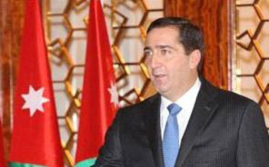 استطلاع: تراجع شعبية حكومة الرفاعي بعد مرور 100 يوم على تشكيلها