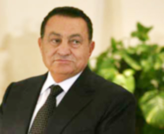 ذبح 120 عجلاً.. الحزب الوطني: مبارك رفض دفع تكاليف علاجه من ميزانية الدولة