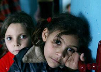 إسرائيل تحتجز 340 طفلا فلسطينيا بسجونها وتنتهك حقوقهم