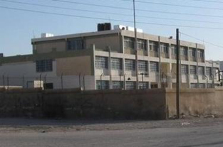 الإفراج عن معلم أوقف لضربه طالبا في مدرسة بالسلط