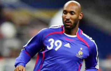 تشلسي يبتعد في الصدارة بفارق 4 نقاط عن الشياطين الحمر