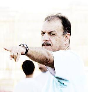 تجديد عقد عدنان حمد