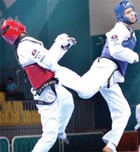 الاردنيون ابطال العرب بالتايكواندو