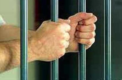 ما صحة توقيف واصف عازر من قبل المحكمة في قضية المصفاة؟؟