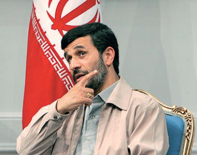 نجاد :بن لادن يعيش في واشنطن