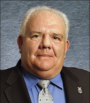 شيكاغو : رئيس سكك الحديد انتحر تحت عجلات قطار