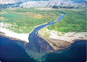 إسرائيل تزود الأردن بمياه ملوثة وتسرق 700 مليون م3 سنوياً