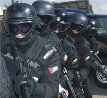 عمان : الدرك منع تقدم مسيرة في ذكرى النكبة