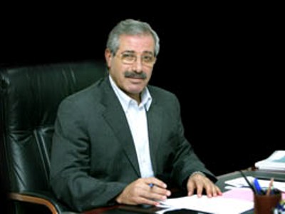 3 مستشارين و3 مساعدين للجمعاني