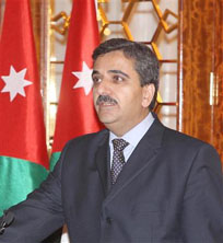 أبوحمور: مدة عضوية مجلس الأمة لا تخضع للتقاعد ولا ترتب أي حقوق تقاعدية