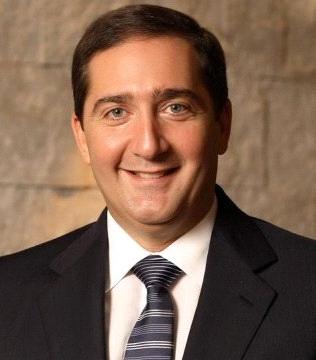 الرفاعي يدعو الشباب الى تفعيل دورهم في الانتخابات النيابية وامتلاك زمام المبادرة