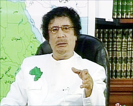 القذافي يطالب بتعديل قانون استضافة بطولة كأس العالم