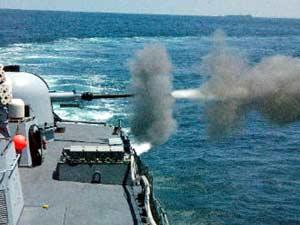 "صنداي تايمز" نشر غواصات نووية إسرائيلية قرب شواطئ إيران