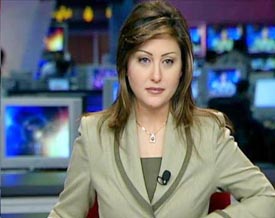 صحيفة: أزمة "المذيعات المستقيلات" تطيح برئيس تحرير "الجزيرة" ونائبه