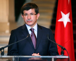 أوغلو يوبخ باراك في اتصال هاتفي.. نص المكالمة