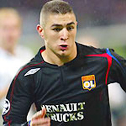 انتر ميلان مهتم ببنزيمة وريال مدريد بمايكون