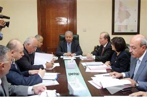 لجنة دراسة العنف : الإعلام وارتفاع معدلات الفقر والبطالة ساهم في استفحال الظاهرة