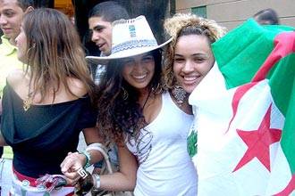 منتخب من"الجنس المثير" يشارك في المونديال.. بدون حارس مرمى