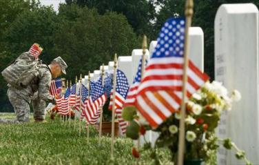 بغداد: مقتل وإصابة 8 جنود أمريكيين بسيارة مفخخة